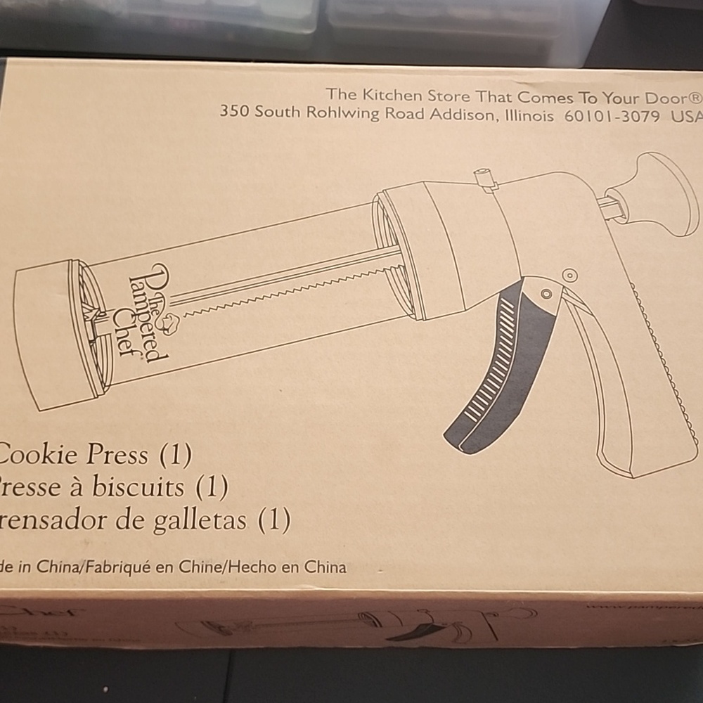 Pampered Chef Cookie Press - White - Picture 2 of 3
